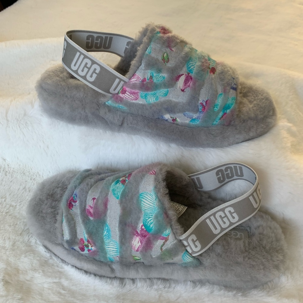 UGG Slippers NWOT
